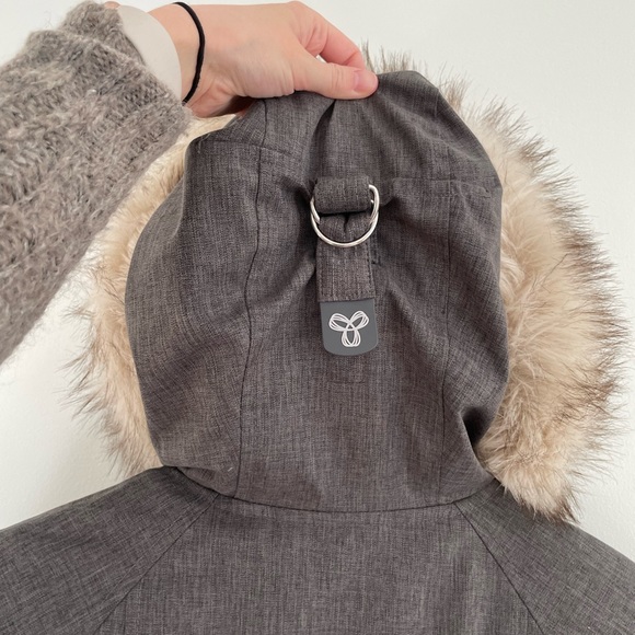 TNA Avoriaz XXS Parka - Picture 12 of 16